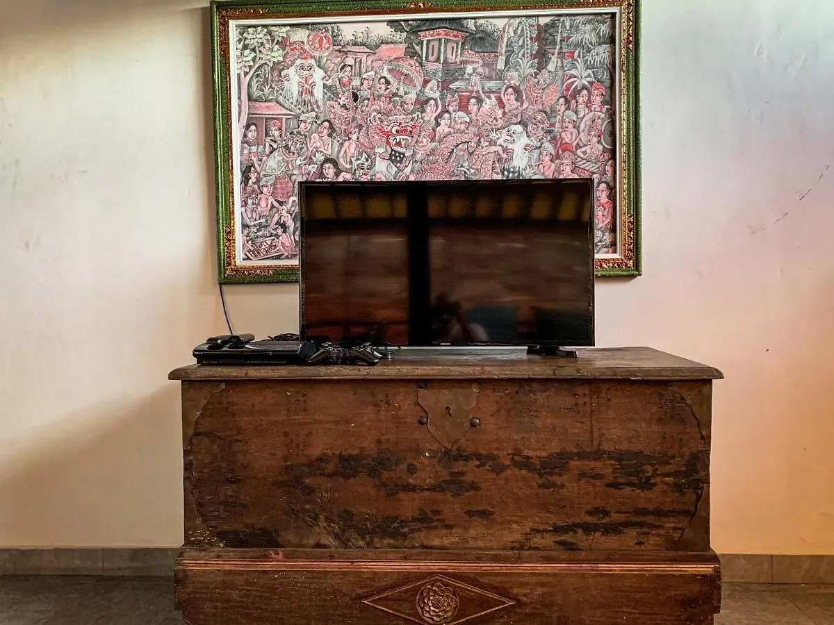 Capung Guesthouse 金巴兰 旅馆