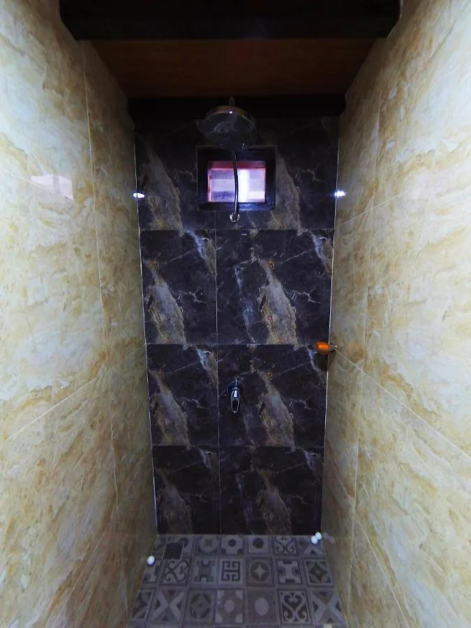 Capung Guesthouse 金巴兰 旅馆